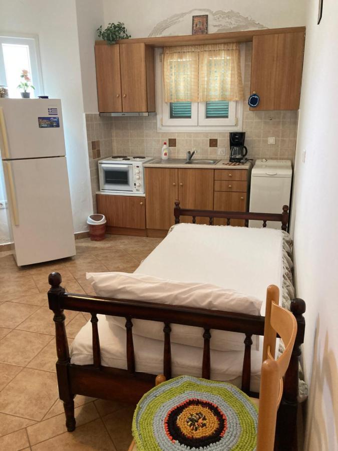 Agkyra Rooms Aladhinon Экстерьер фото